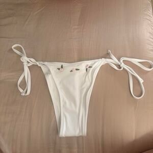 Brand new size medium frankies